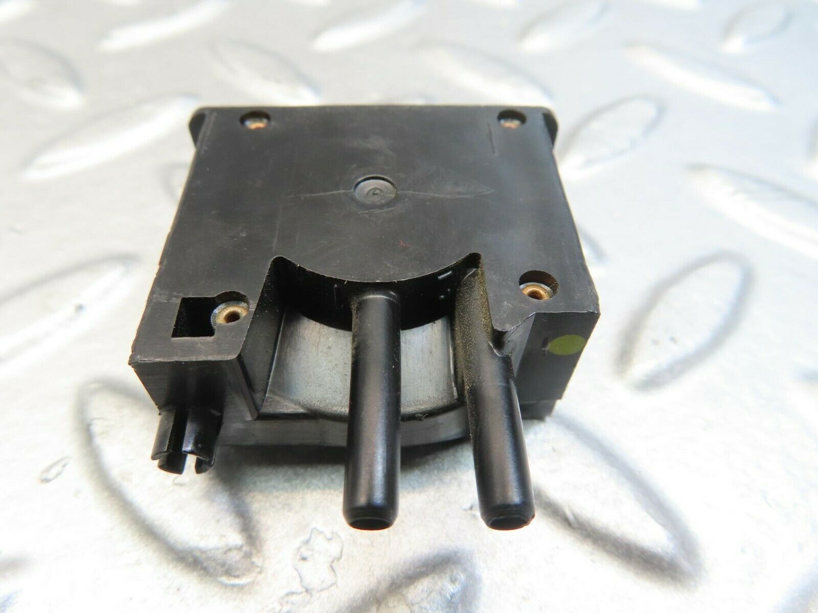 11505 Mercedes-Benz C123 230CE Headlight Level Switch 0008000473/0307650100