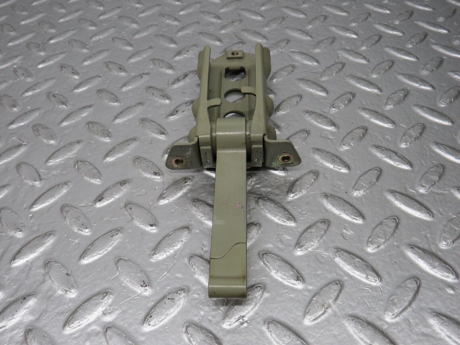 33690 Mercedes-Benz W201 190E 2.0L Door Safety Check Strap