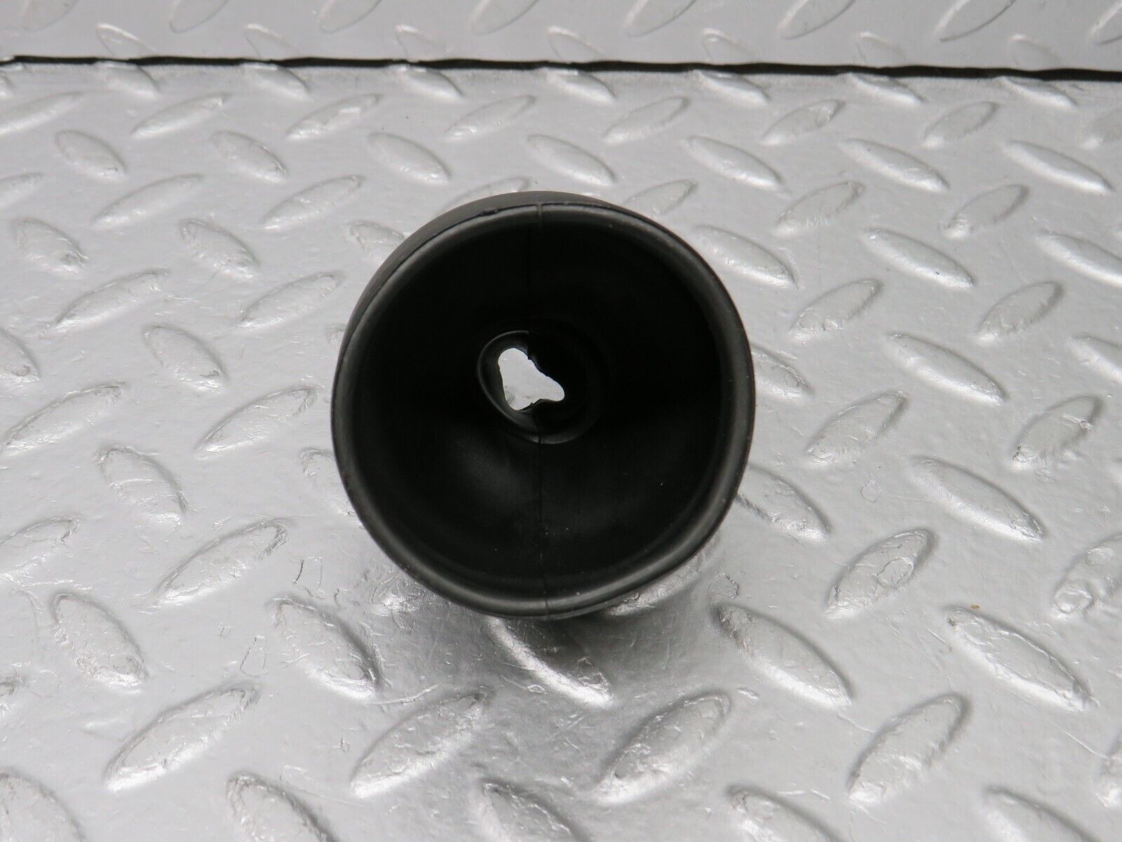 38799 Mercedes-Benz W201 190E 2.6L Headlight Switch Rubber Cover 0005452245