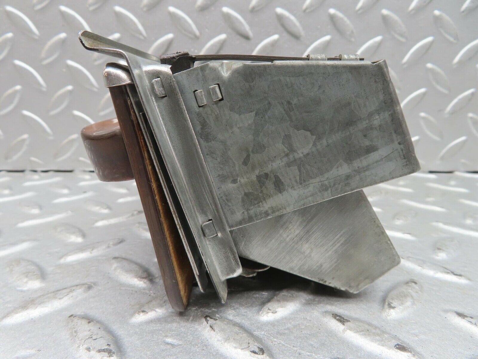 13916 Mercedes-Benz C107 280SLC Centre Console Ashtray Wood Finish