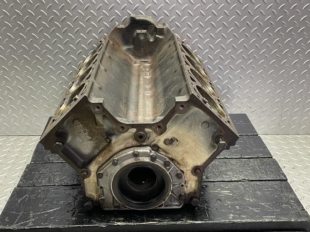 0205 Mercedes-Benz W116 350SE Engine Block M116.985 1160111001