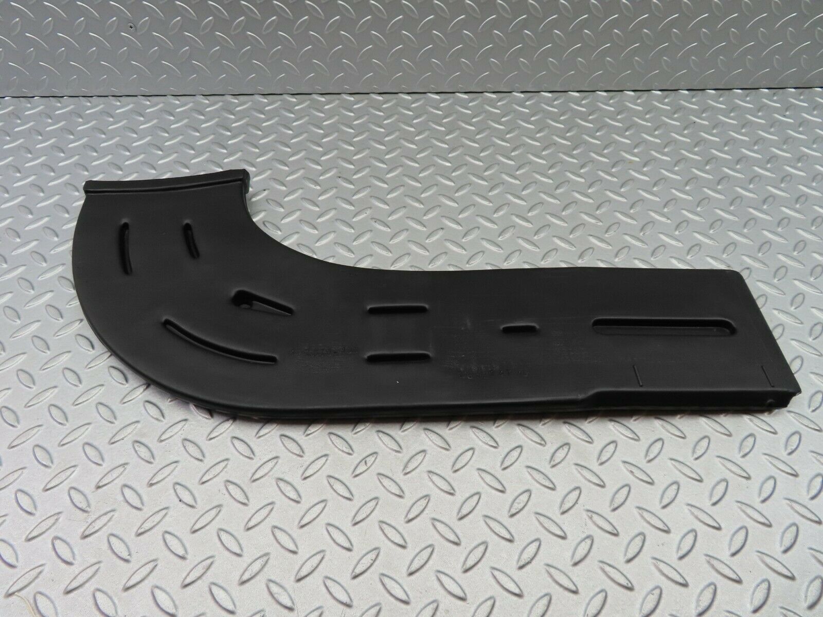 6147 Mercedes-Benz W126 380SE Air Duct Heater Ventilation Left 1268314746