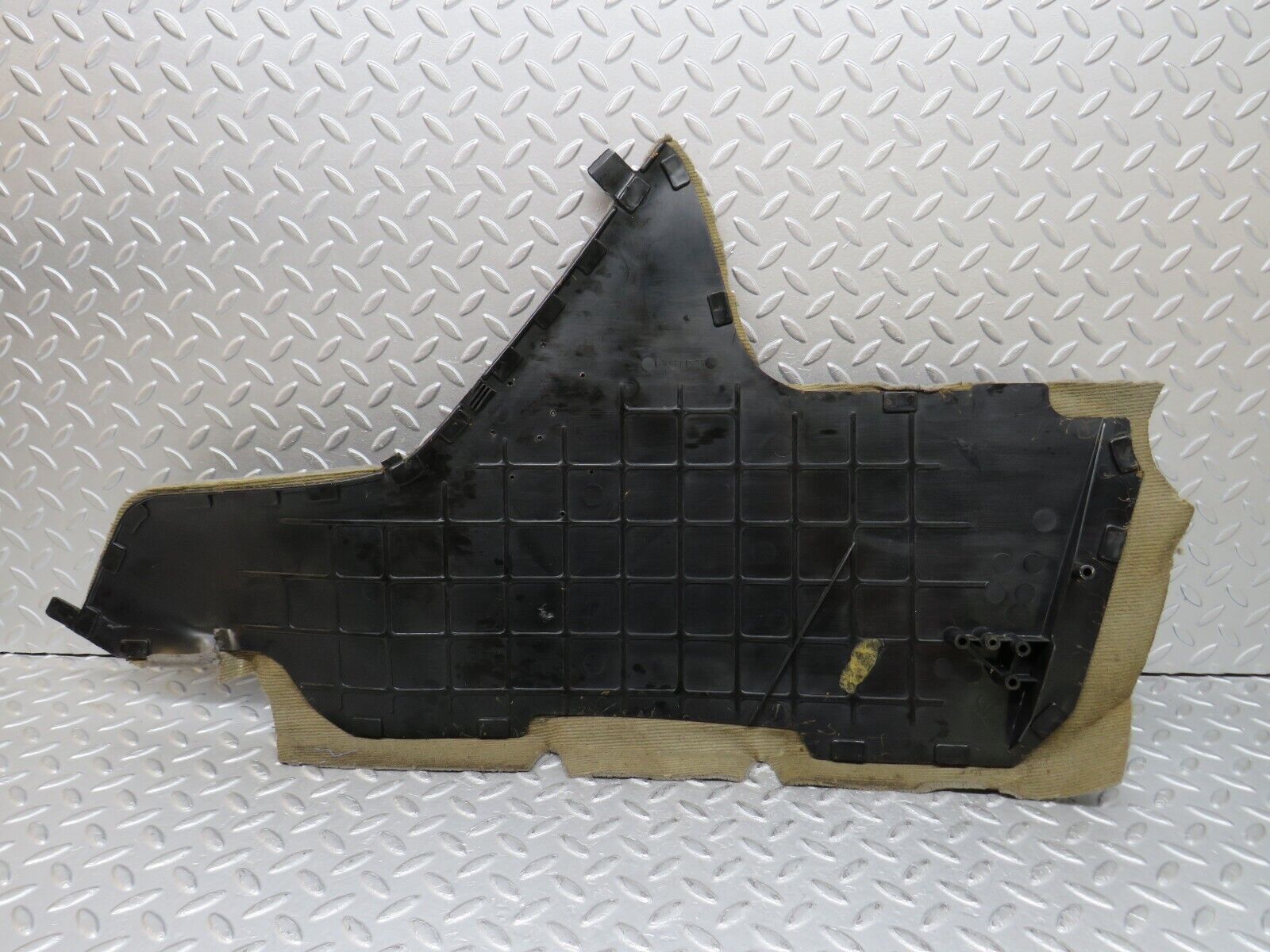 36233 Mercedes-Benz W126 420SE Centre Console Carpet Left Grey 1266831525