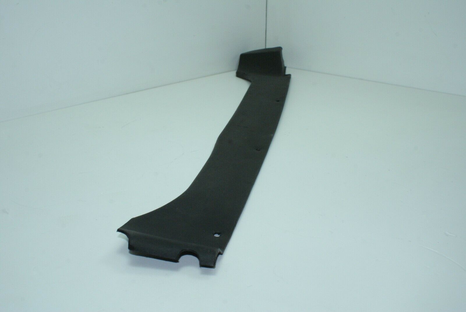 2074 Mercedes-Benz W108 280SE Cover Strip Trunk Floor Right 1086830224