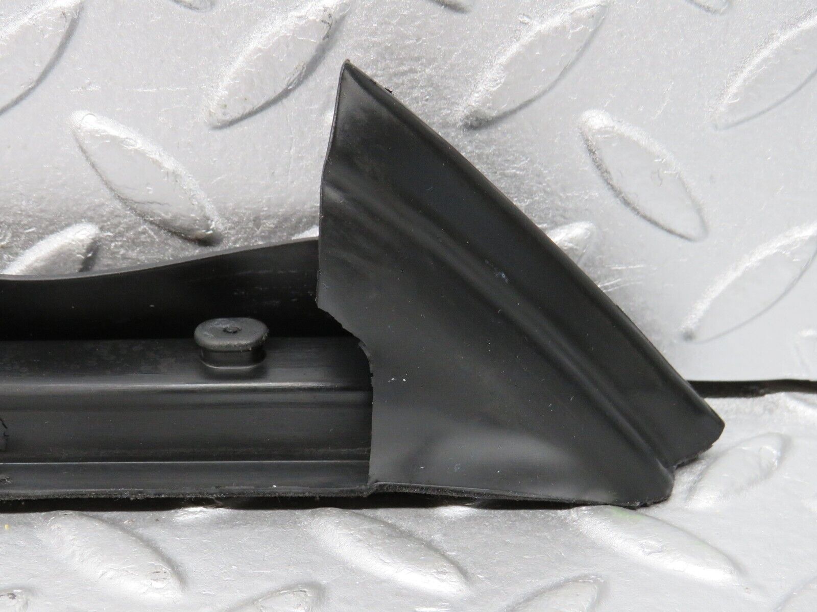 39719 Mercedes-Benz R129 320SL Coupe Right Door Wing Mirror Rubber 1297250266