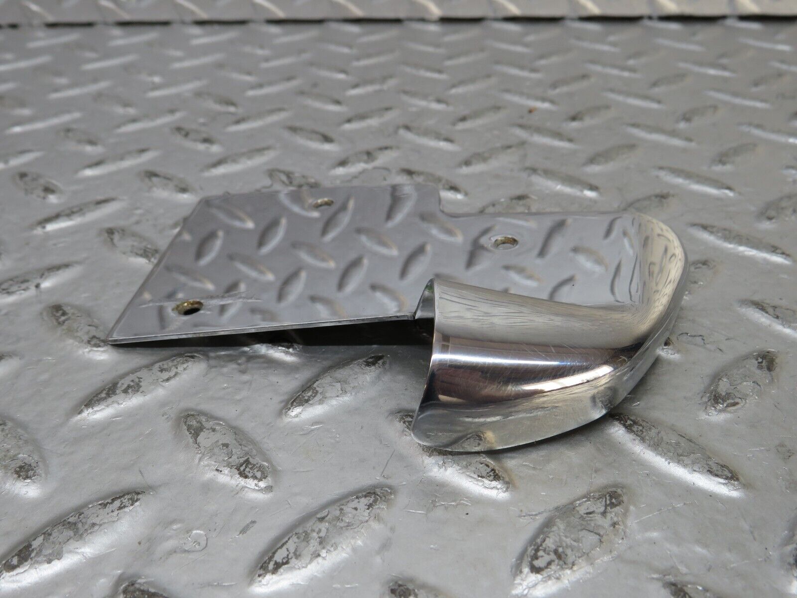 26490 Mercedes-Benz C124 220CE Coupe B Pillar Chrome Cover Plate Right Side