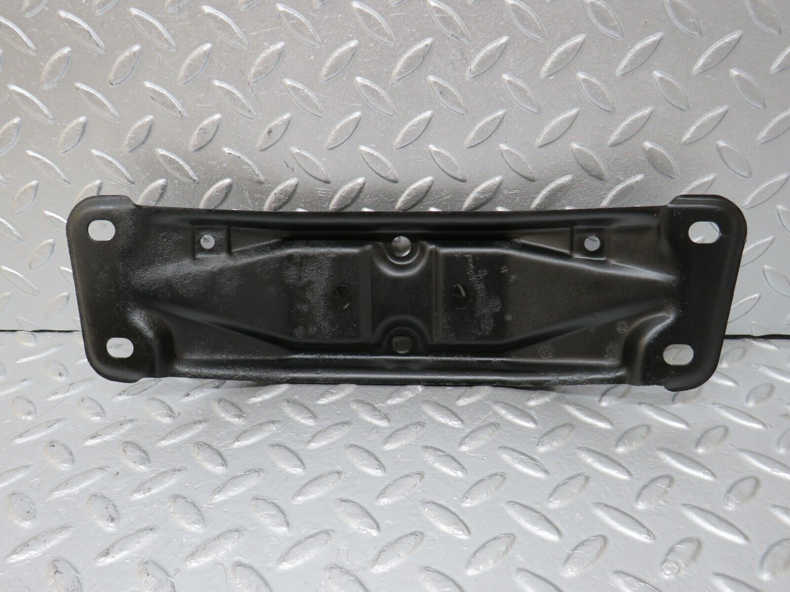 34602 Mercedes-Benz C126 380SEC Coupe Gearbox Mount Bracket