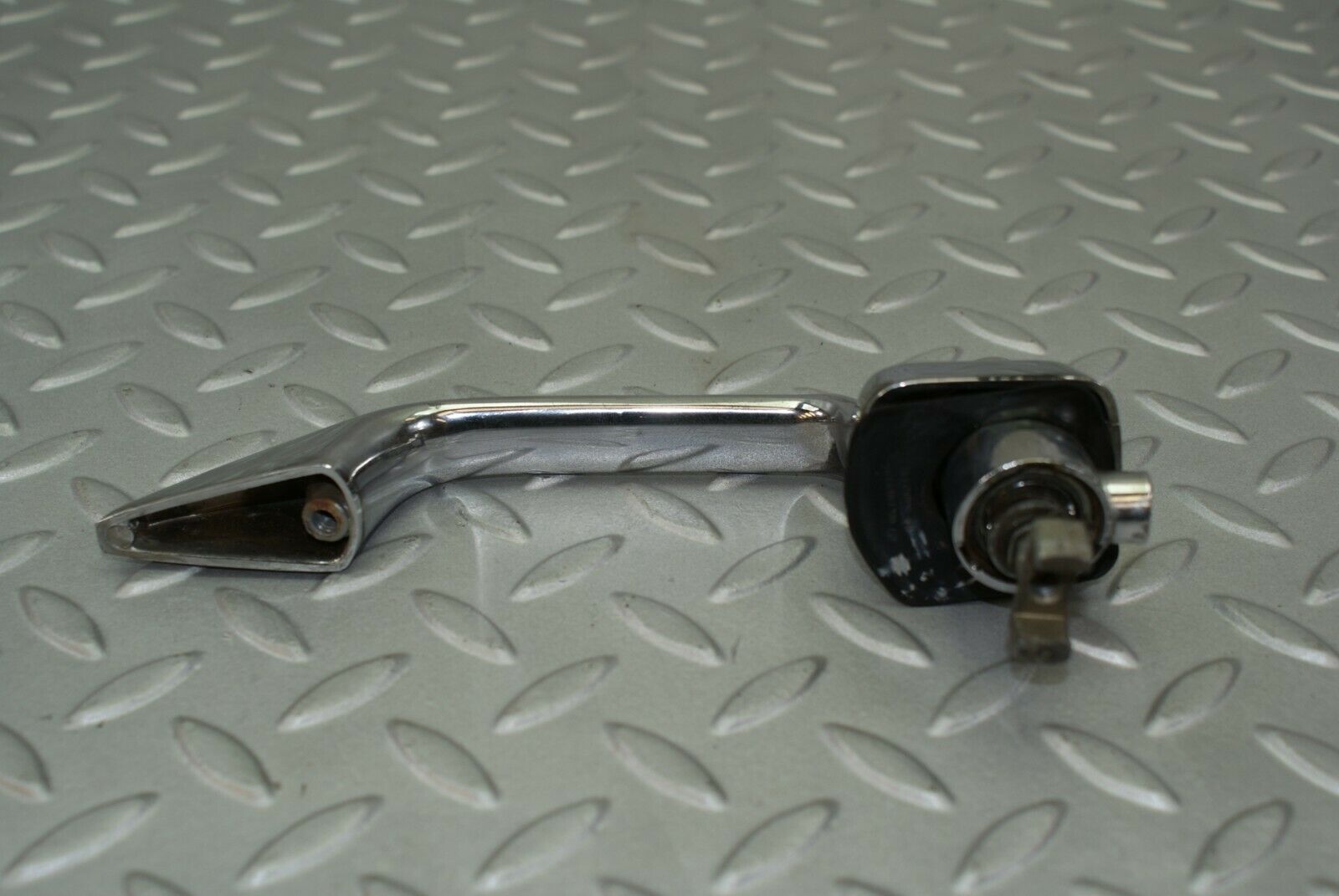 3103 Mercedes-Benz W115 220D Door Handle Front Left Driver Side 1157660101