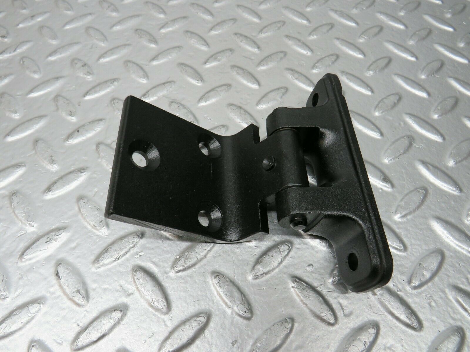 24521 Mercedes-Benz W108 Front Door Hinge Left/Right