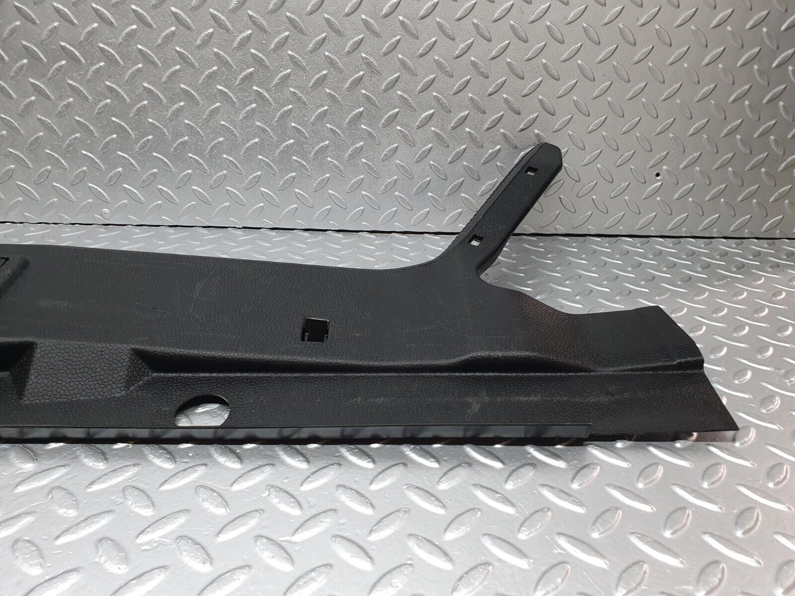 41478 Mercedes-Benz W124 200E Trunk Lock Trim Panel 1246941325