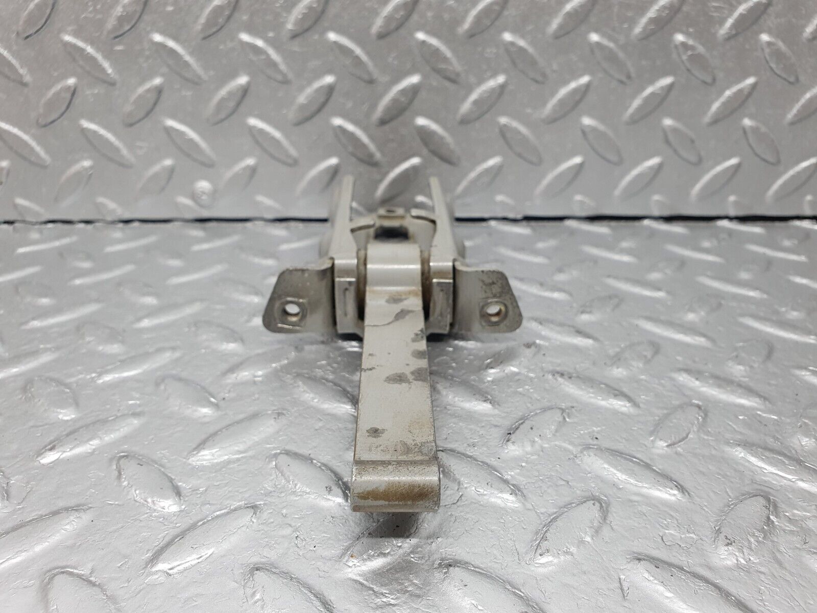 41538 Mercedes-Benz W124 200E Door Safety Check Strap