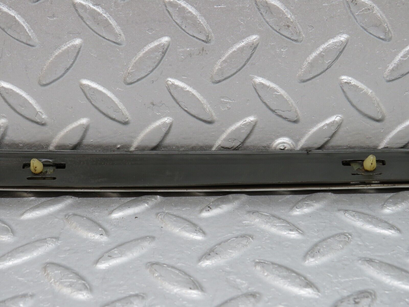 35777 Mercedes-Benz W108 Rear Right Door Centre Moulding Trim