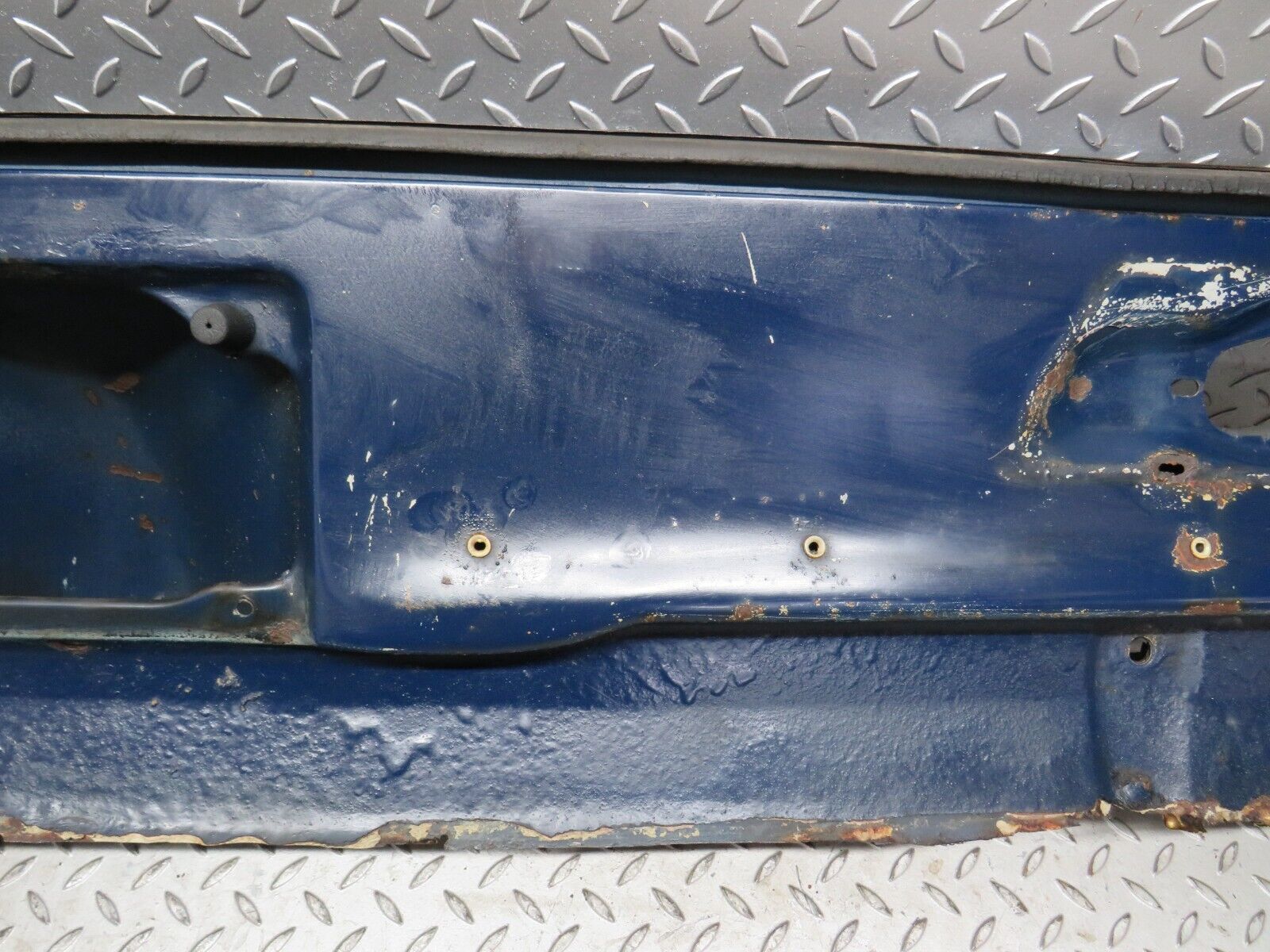 40524 Mercedes-Benz W110 230 Complete Rear Panel
