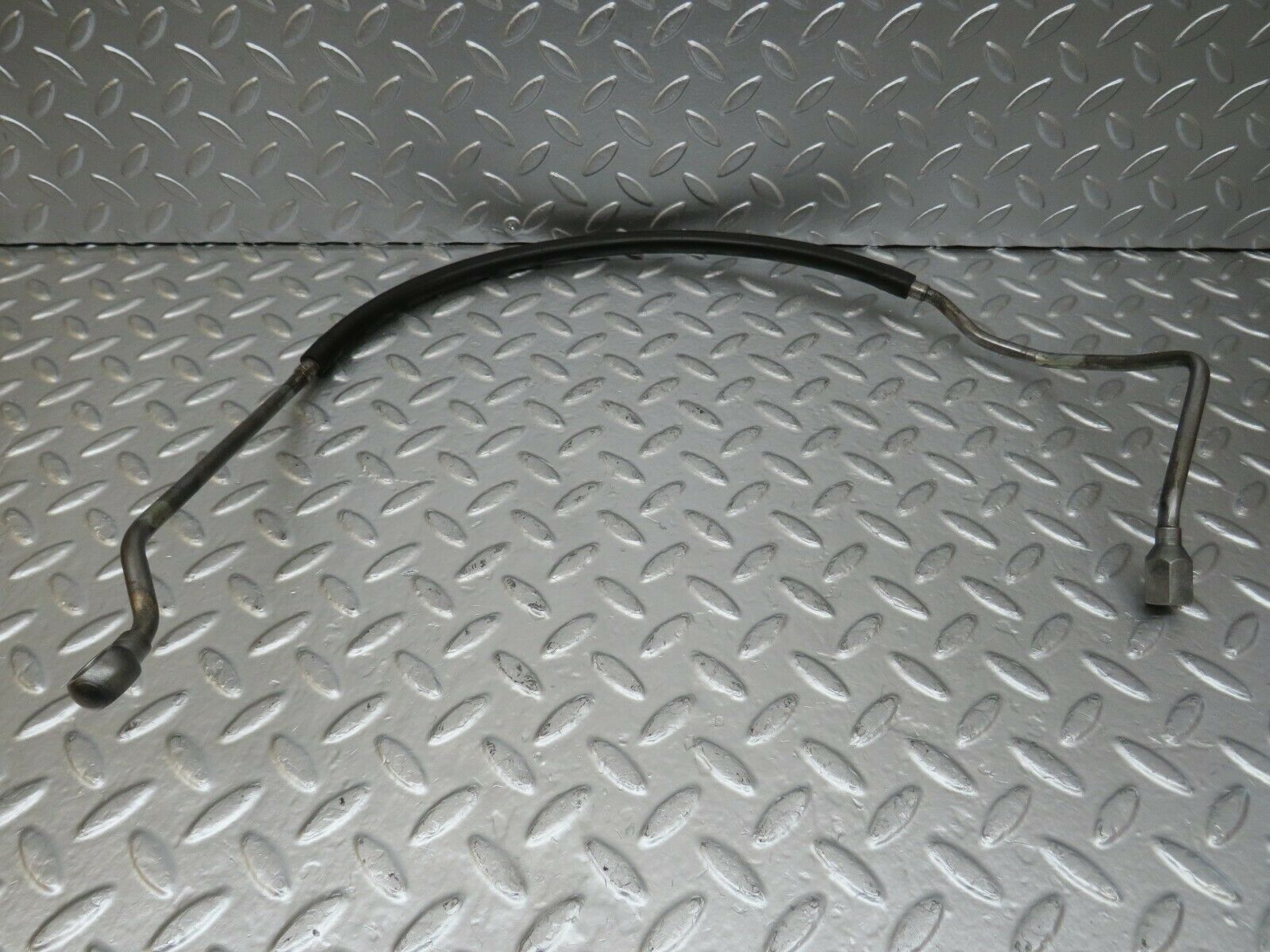 24449 Mercedes-Benz S124 220TE Wagon Fuel Line Hose