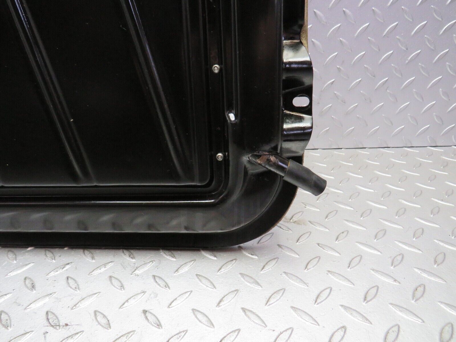 29498 Mercedes-Benz W124 230E Power Sunroof Frame