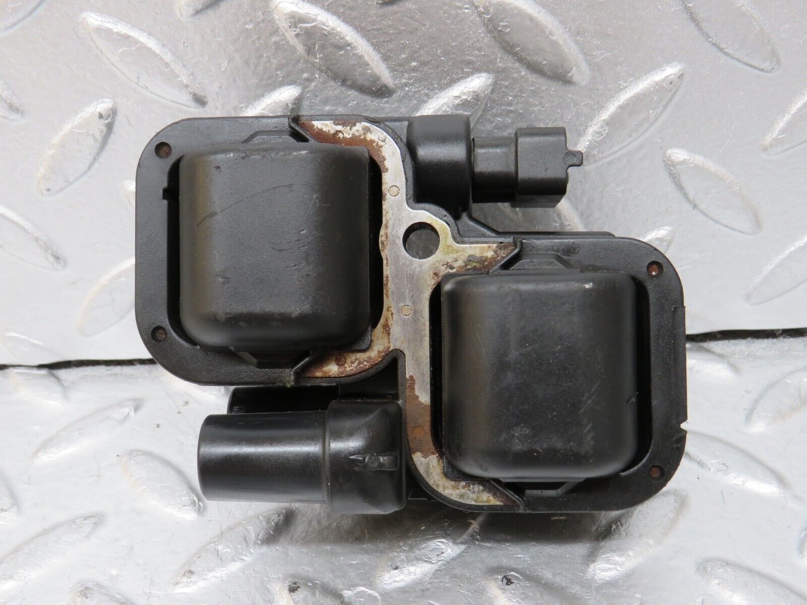 34917 Mercedes-Benz W210 320E Ignition Coil Bosch 0001587803 0221503035