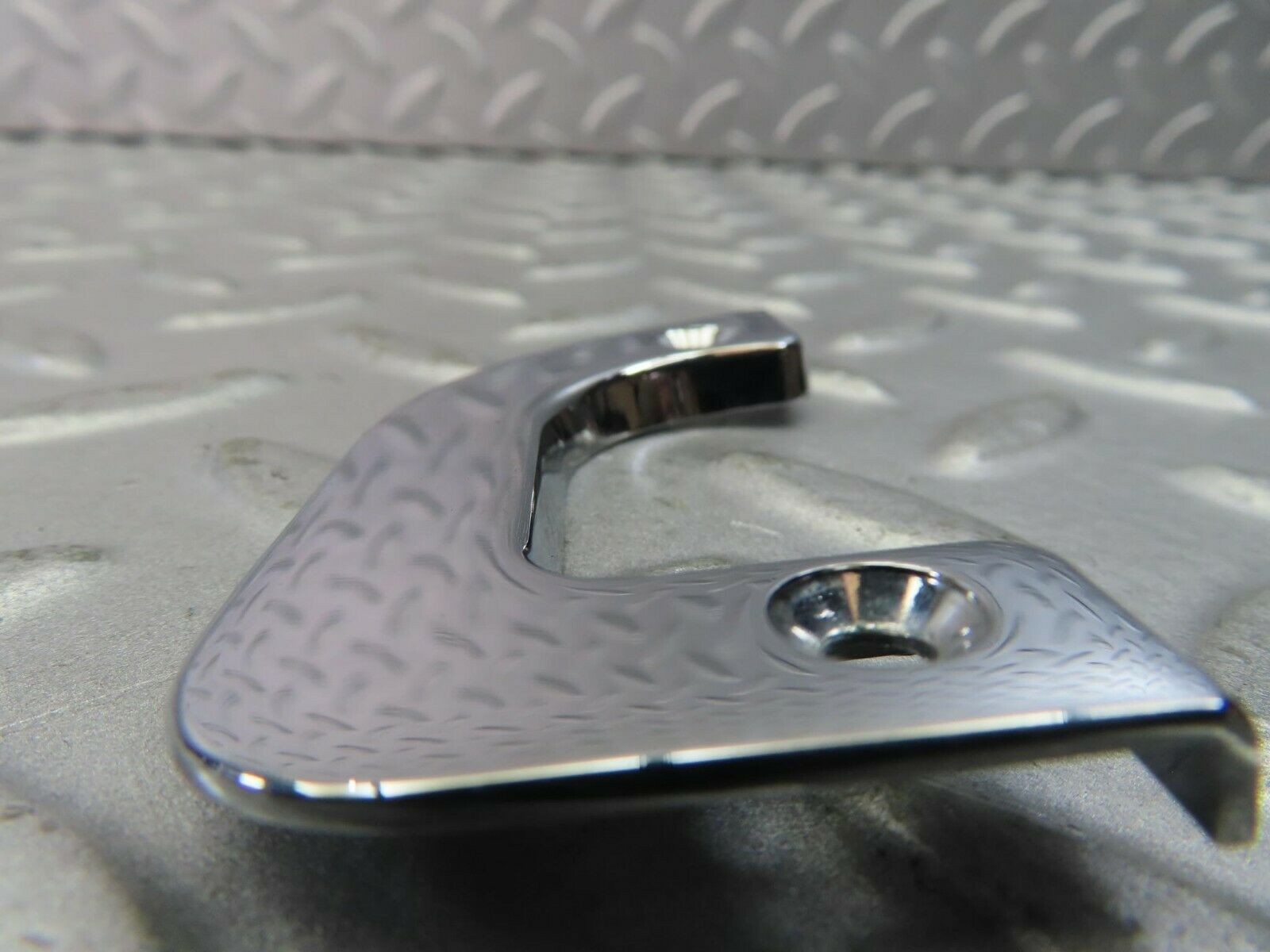 9063 Mercedes-Benz W115 Right Interior Chrome Door Latch Trim