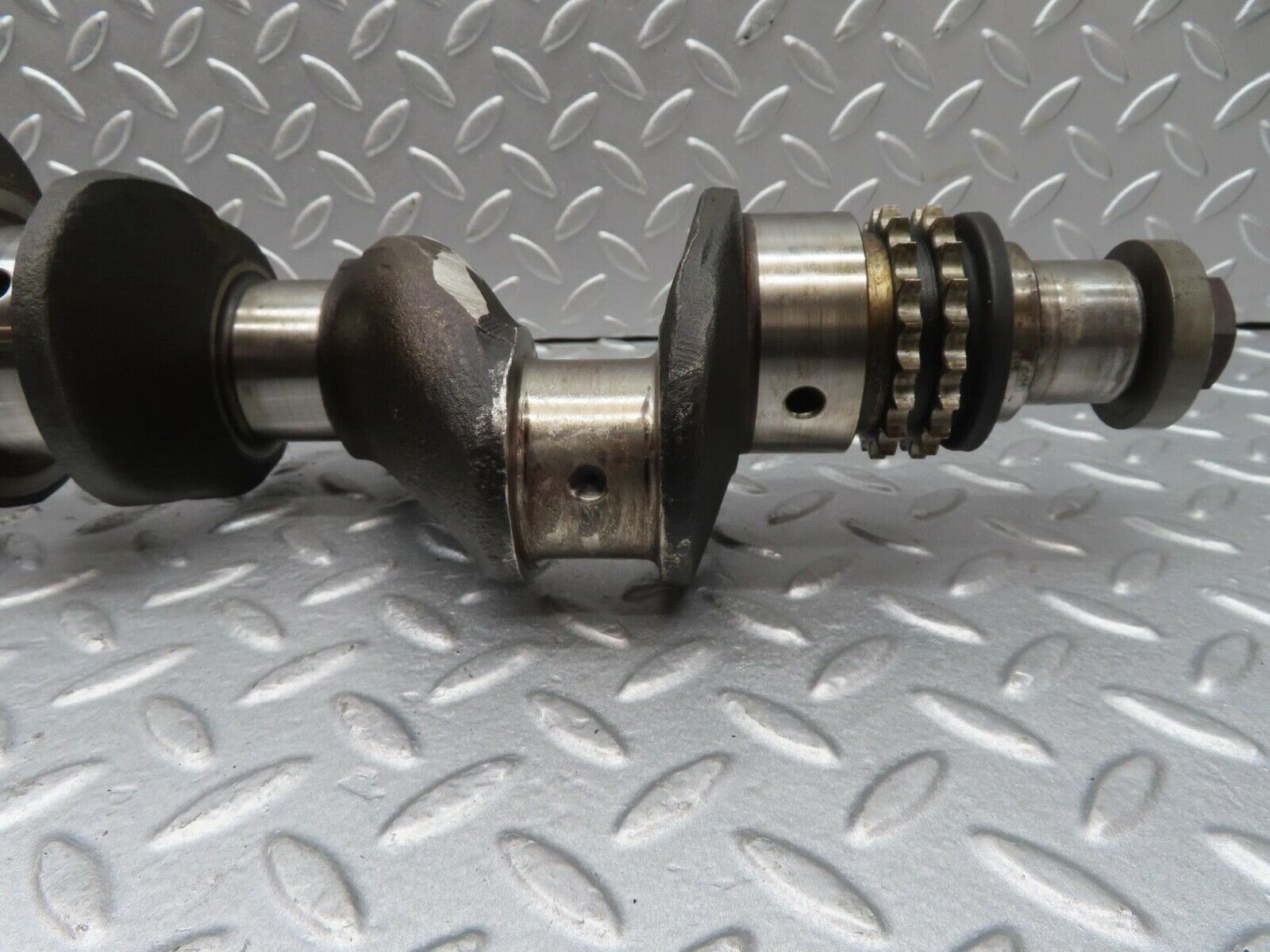 12994 Mercedes-Benz W111 220SE Crankshaft