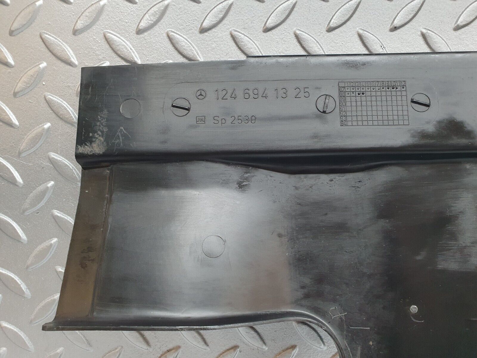 41478 Mercedes-Benz W124 200E Trunk Lock Trim Panel 1246941325