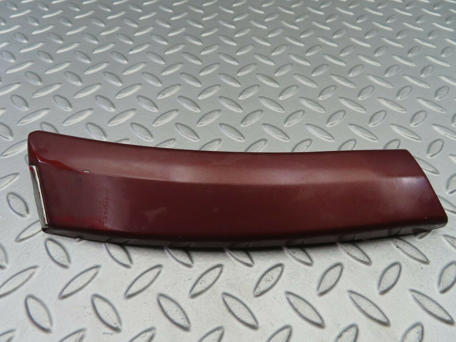 6678 Mercedes-Benz S124 E220 Wagon Rear Left Fender Wing Lower Trim 1246901940