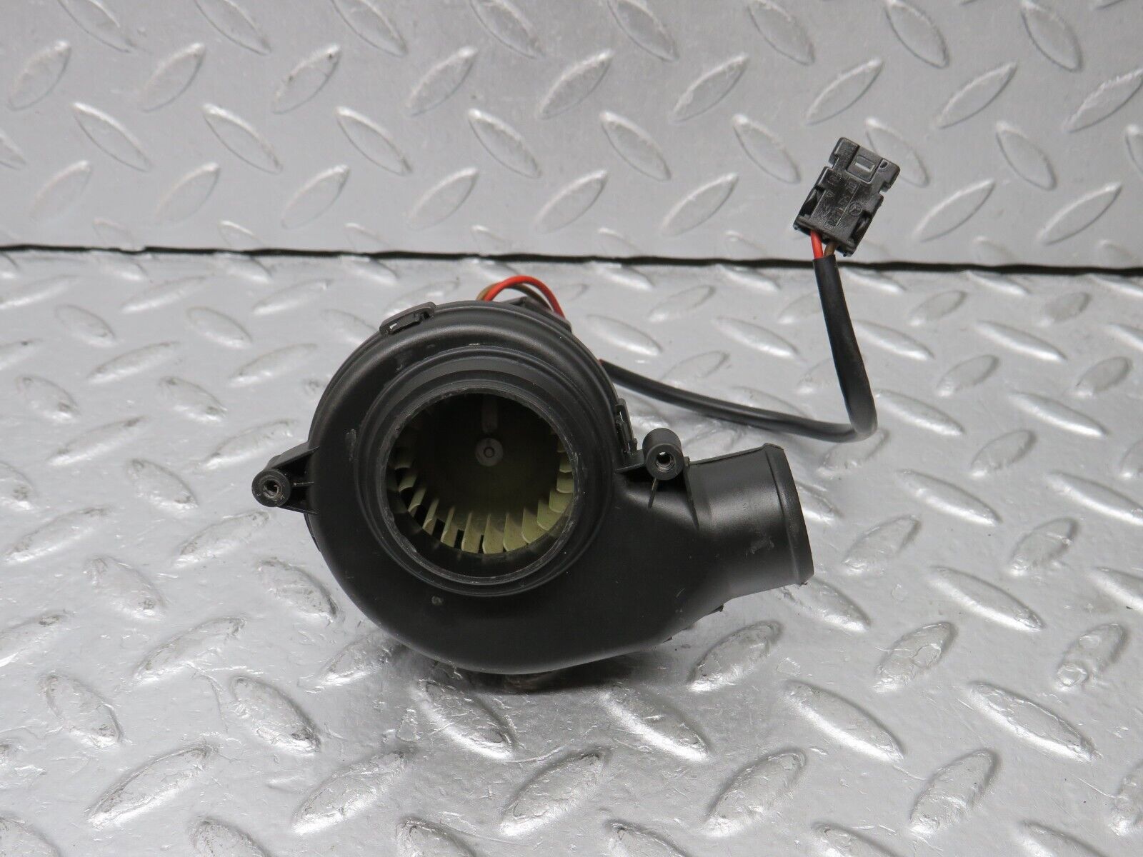 38413 Mercedes-Benz R129 280SL Coupe ECU Heater Blower Motor Bosch 1298300608