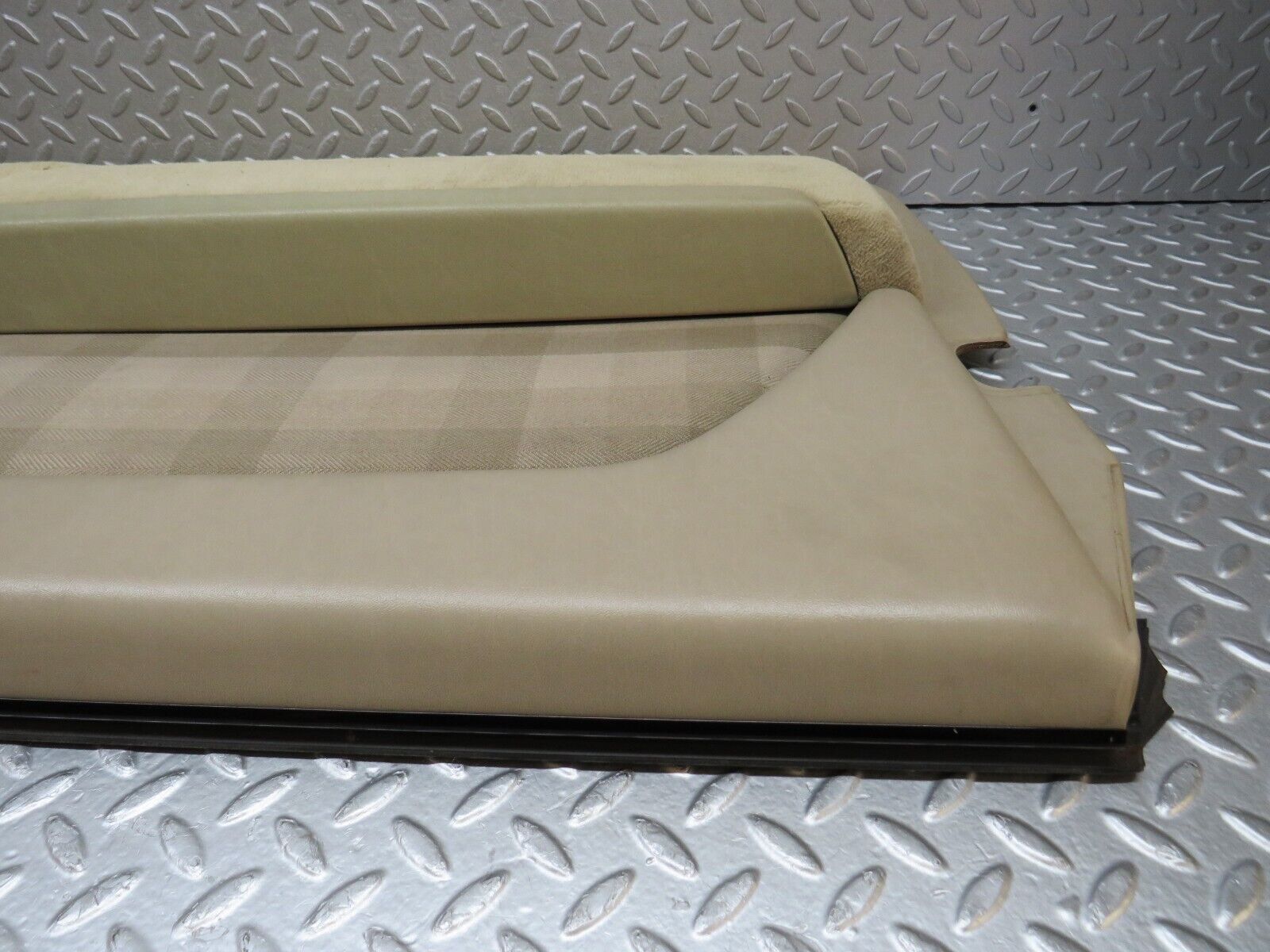 38288 Mercedes-Benz R129 280SL Coupe Left Door Card Beige