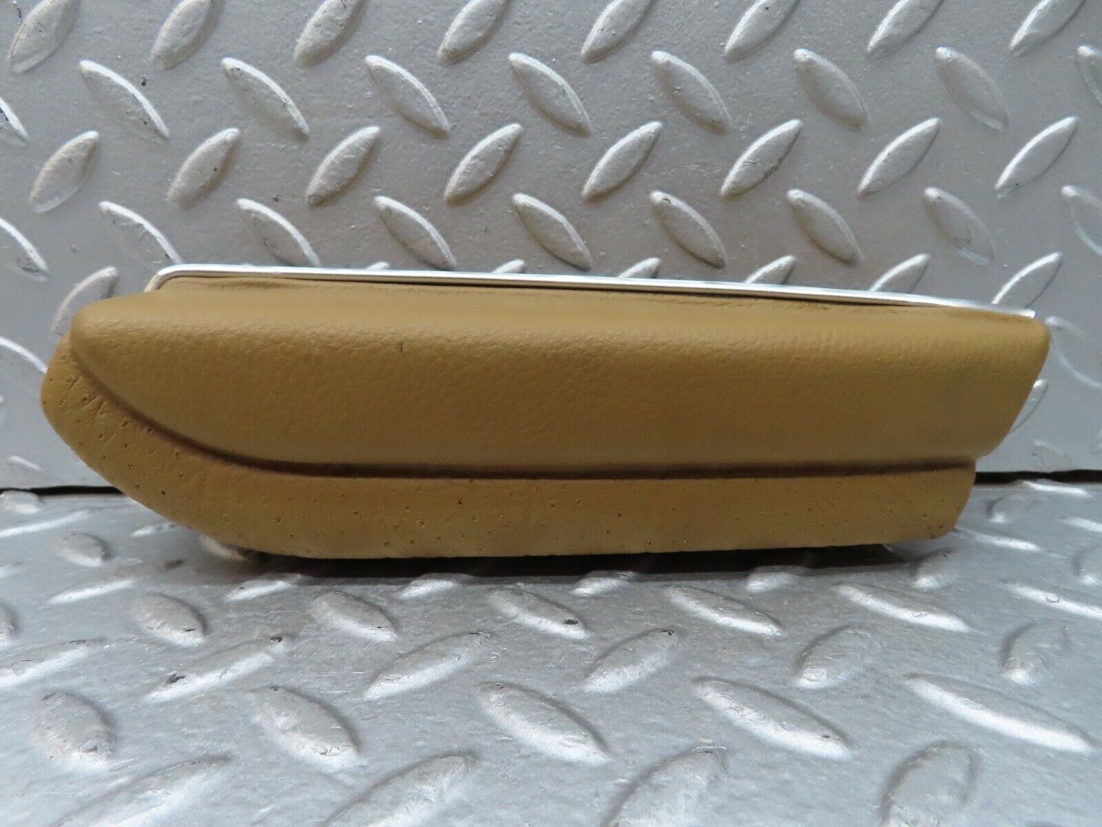 0752 Mercedes-Benz C107 350SLC Coupe Rear Left Card Panel Arm Rest Beige