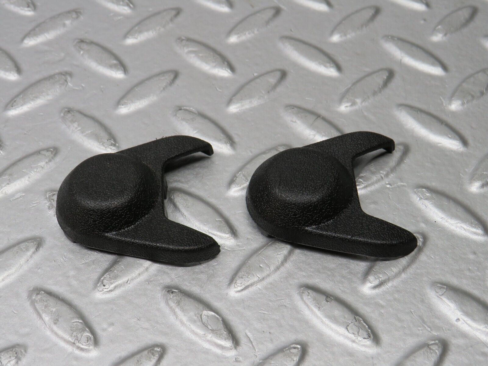 39004 Mercedes-Benz W201 190E 2.6L Seat Belt Cover Pair 1248680230