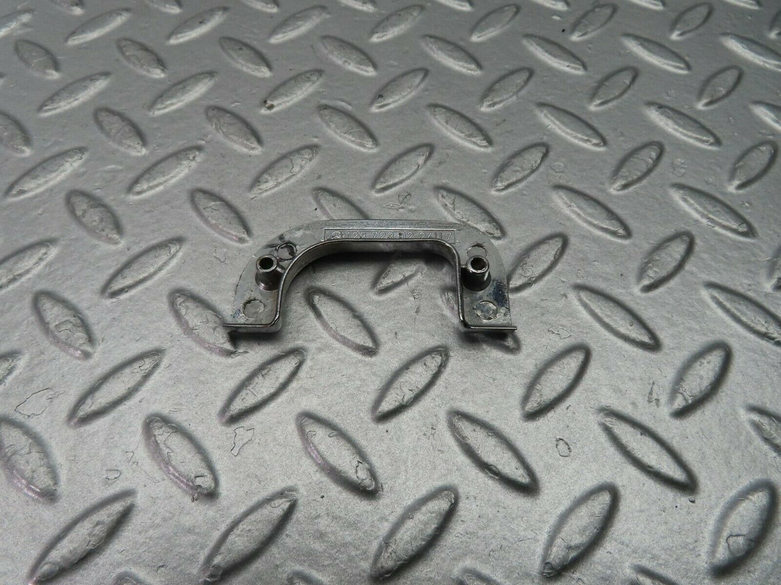 9914 Mercedes-Benz C123 230CE Coupe Right Interior Chrome Door Latch Trim
