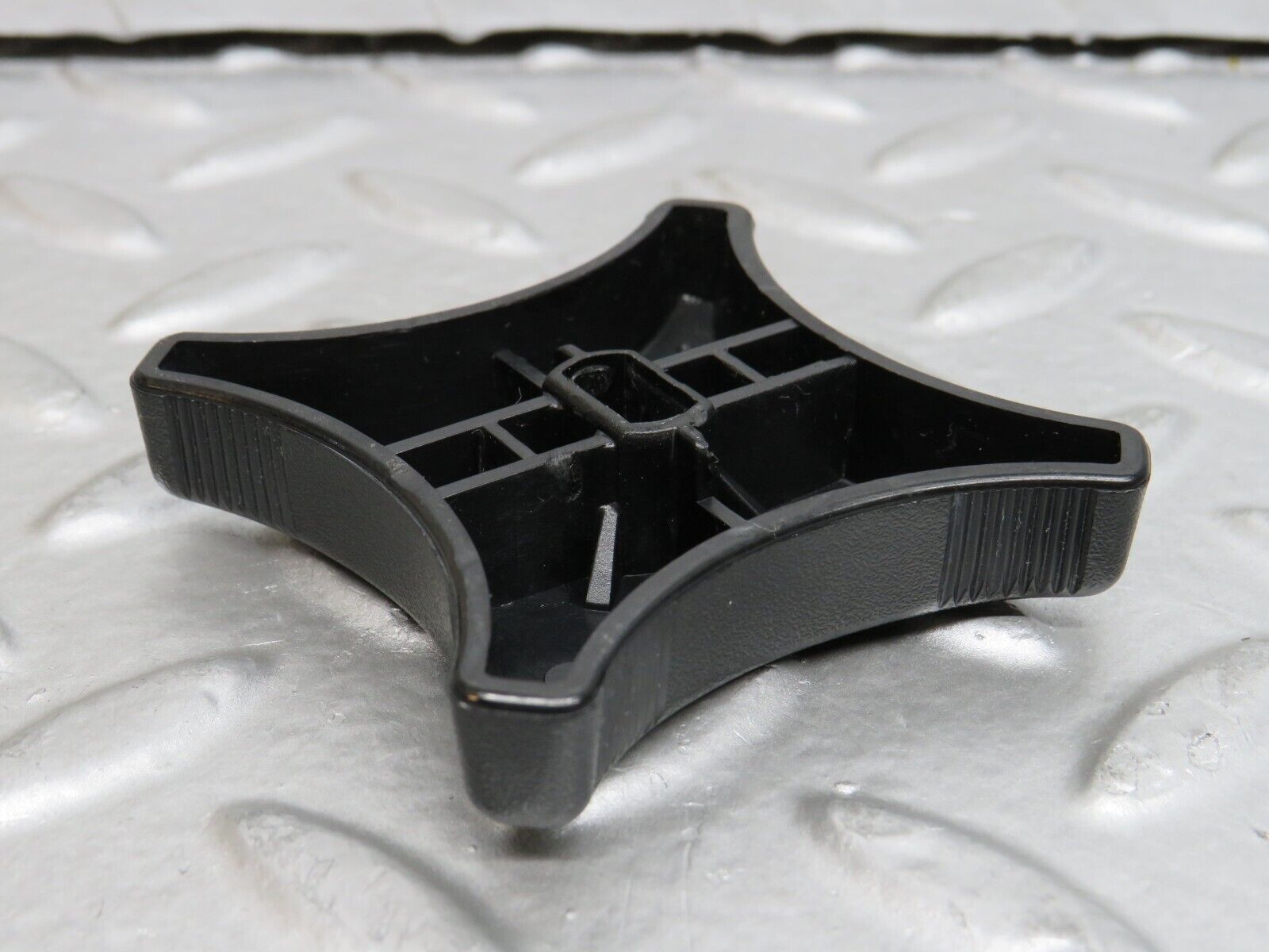 29462 Mercedes-Benz W124 230E Seat Base Adjuster Handle Knob