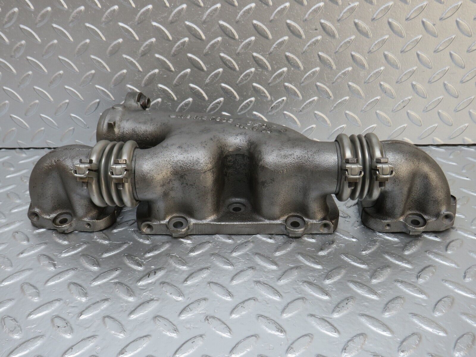 33051 Mercedes-Benz W140 420 V8 M119 Exhaust Manifold Left 1191427802 1197202