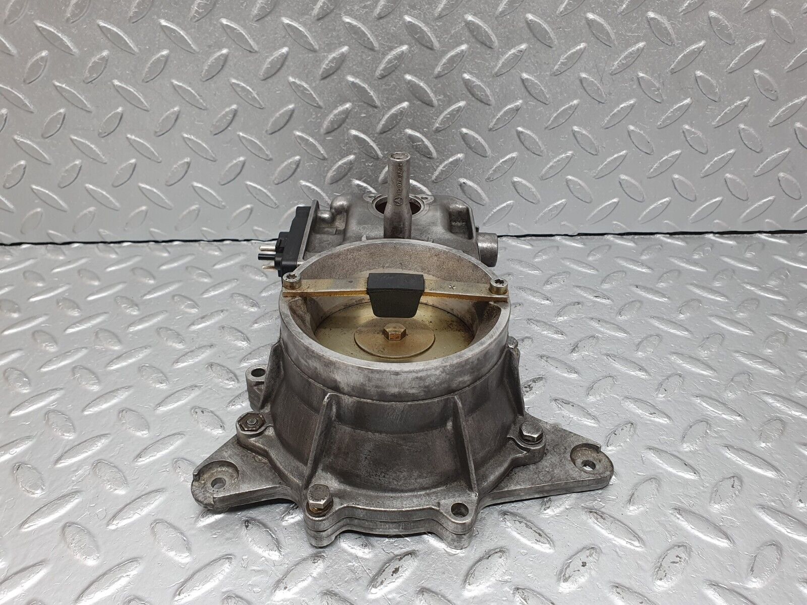 41095 Mercedes-Benz W126 300SE Air Flow Mass Meter Sensor Bosch 1031410345 0438121033 1160700274