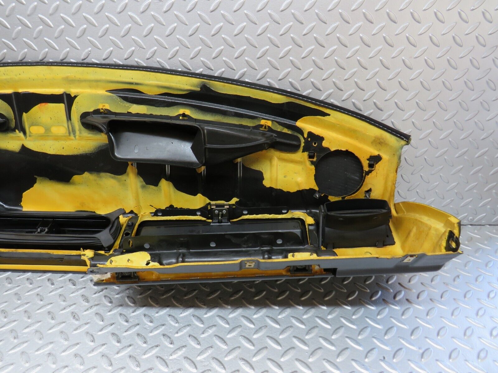 36490 Mercedes-Benz W201 190E 2.0L Dashboard Black