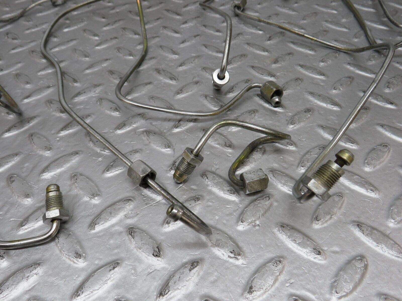 36297 Mercedes-Benz W126 420SE Fuel Line Pipe Set