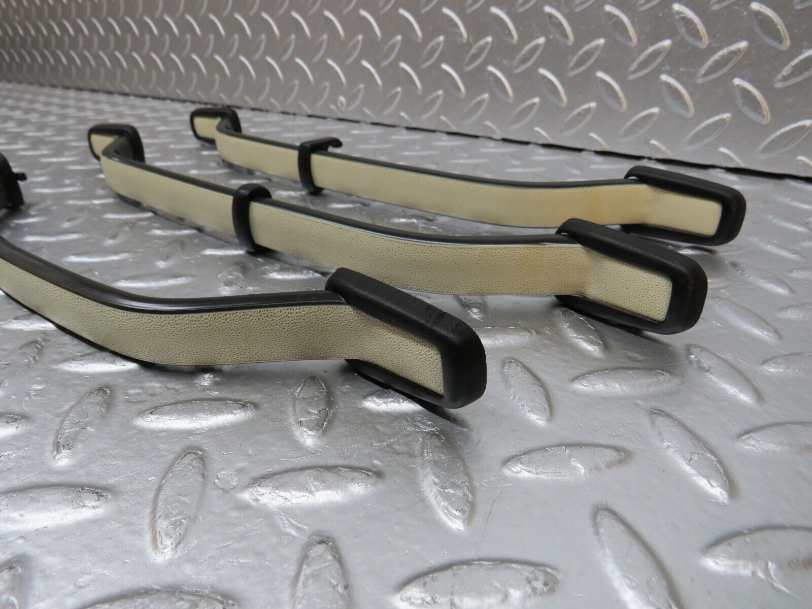 30989 Mercedes-Benz W123 200D Interior Roof Grab Handle Set