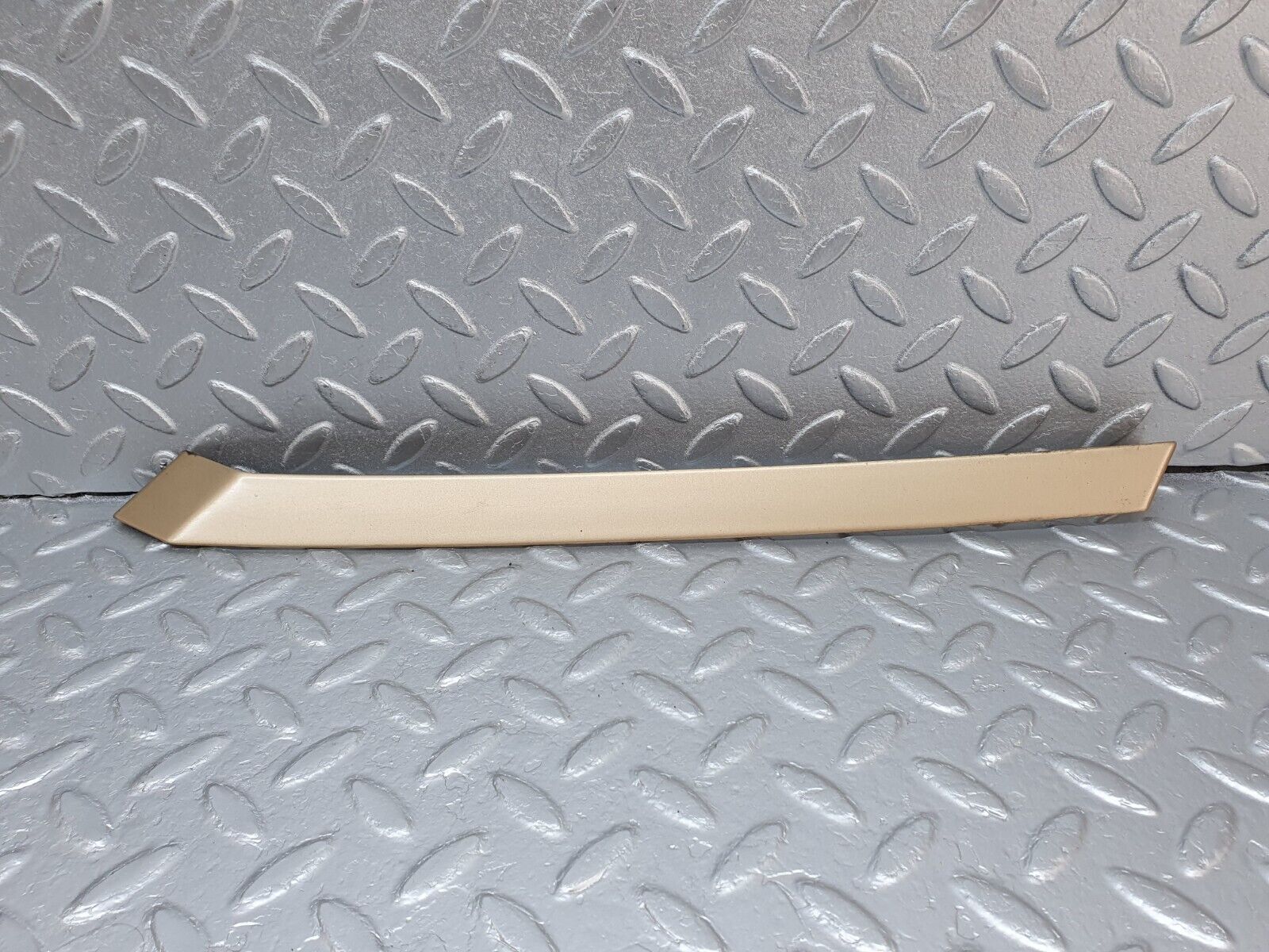 41488 Mercedes-Benz W124 200E B Pillar Exterior Trim Right Side