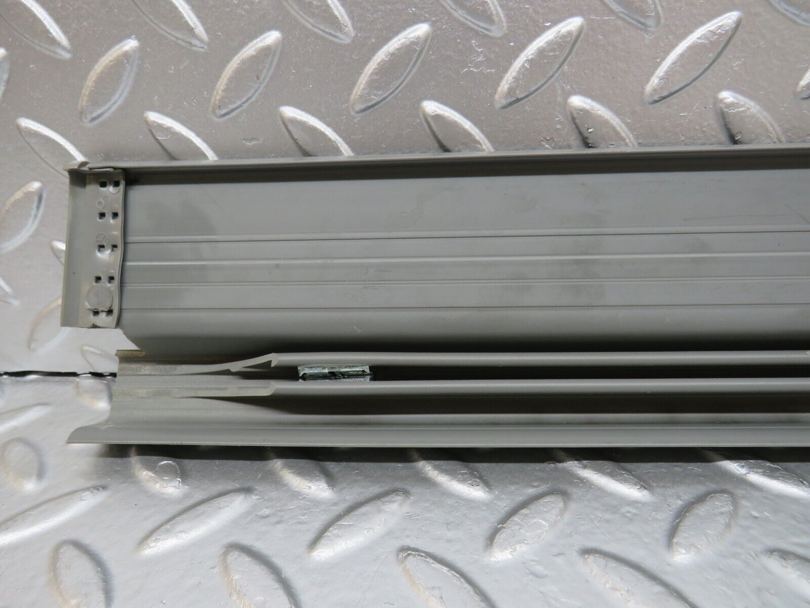 25866 Mercedes-Benz W124 280E Front Left Door Sill Trim