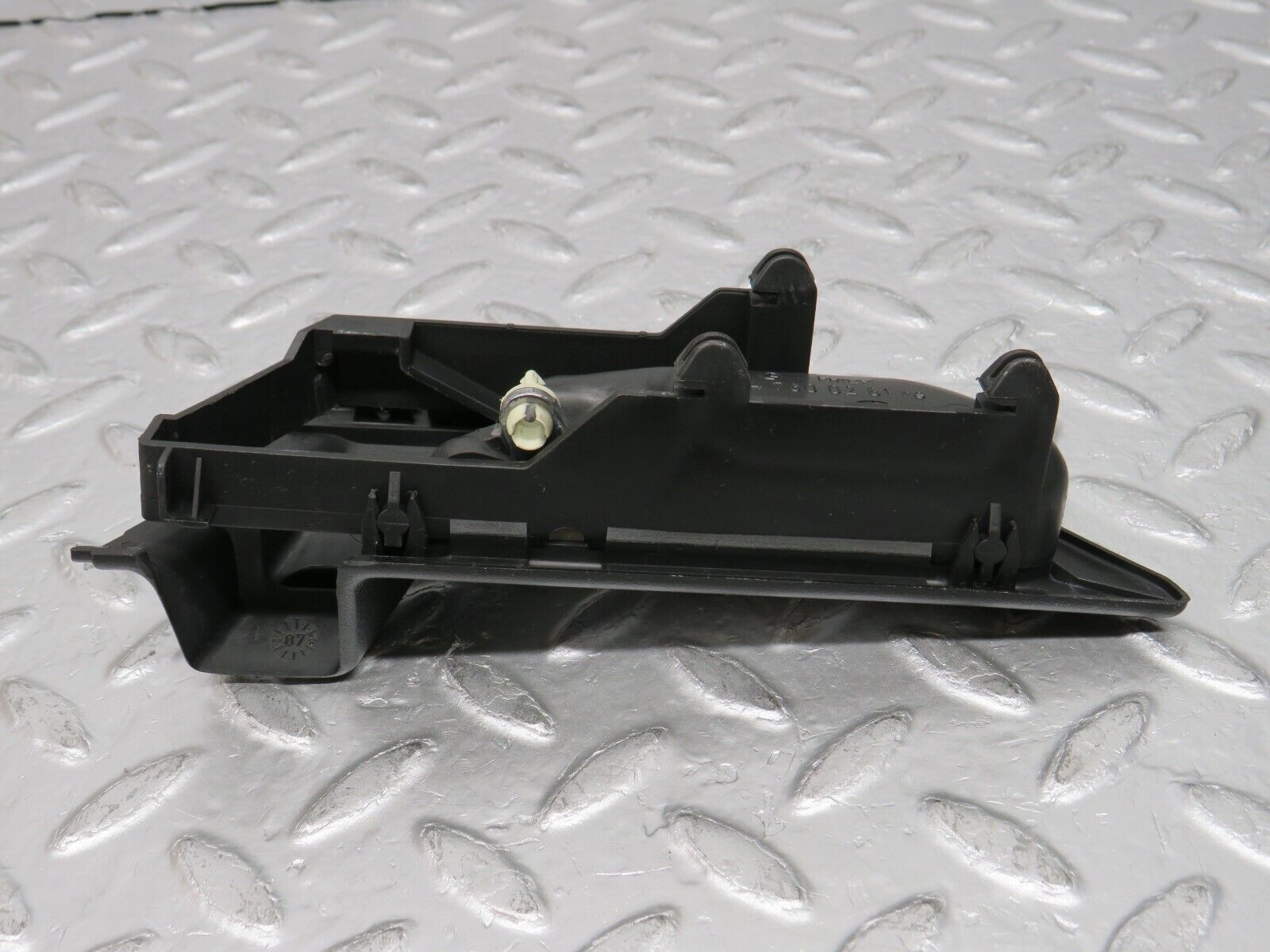 32442 Mercedes-Benz S124 300TE Front Right Interior Door Handle 1247600261