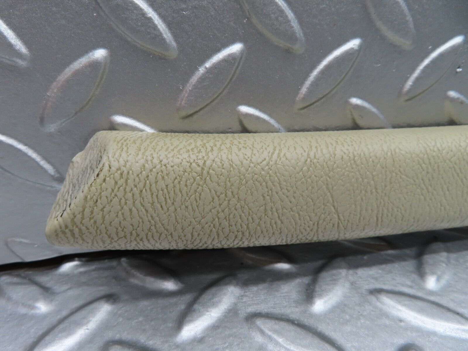 20826 Mercedes-Benz W114 250CE Coupe Headlining Roof Panel Left Side Cream