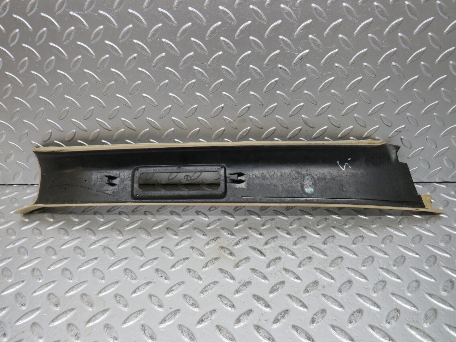 27535 Mercedes-Benz S124 300TE Wagon D Pillar Cover Right Side Beige 124692068