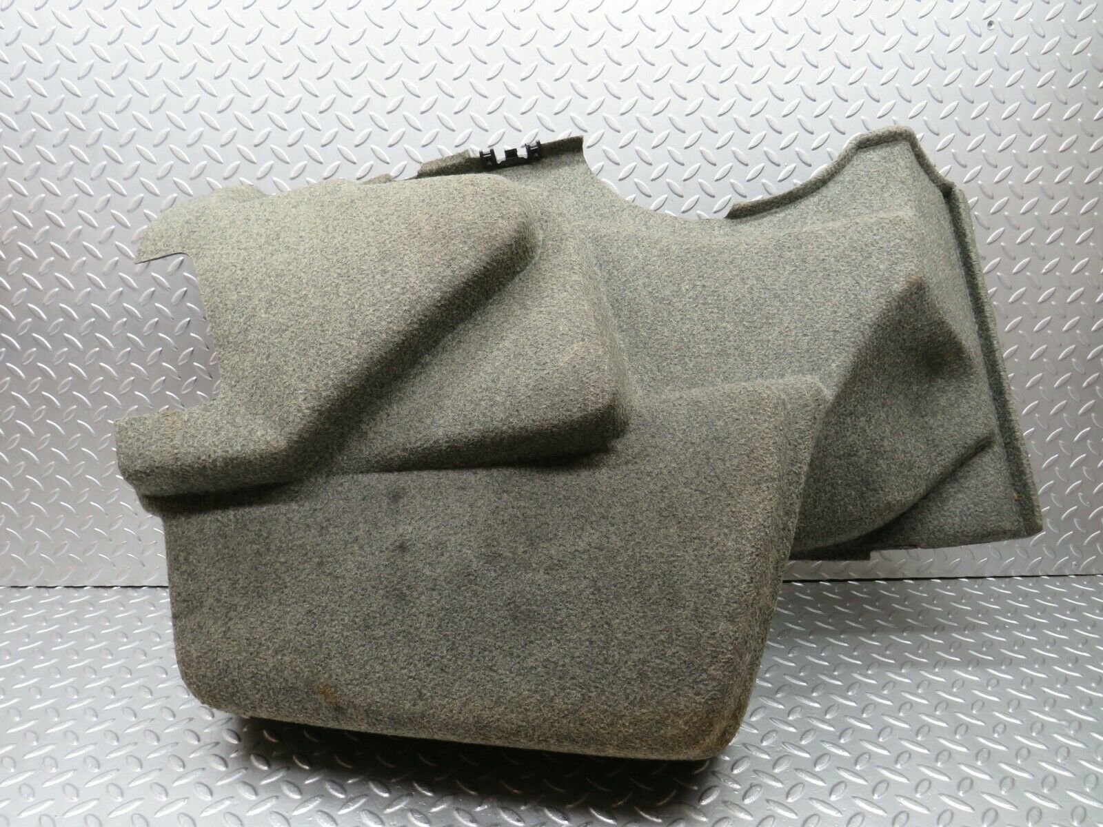 22395 Mercedes-Benz C124 E220 Coupe Trunk Boot Cover Panel Right Side