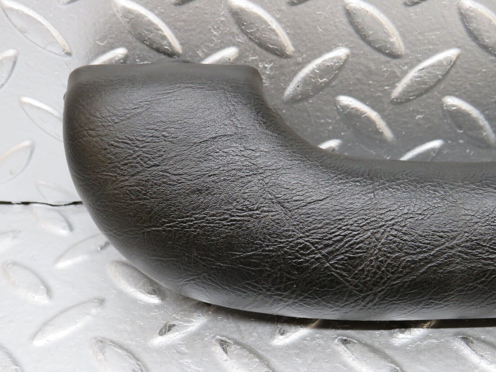 0185 Mercedes-Benz W120 Ponton Arm Rest Top Pad Black