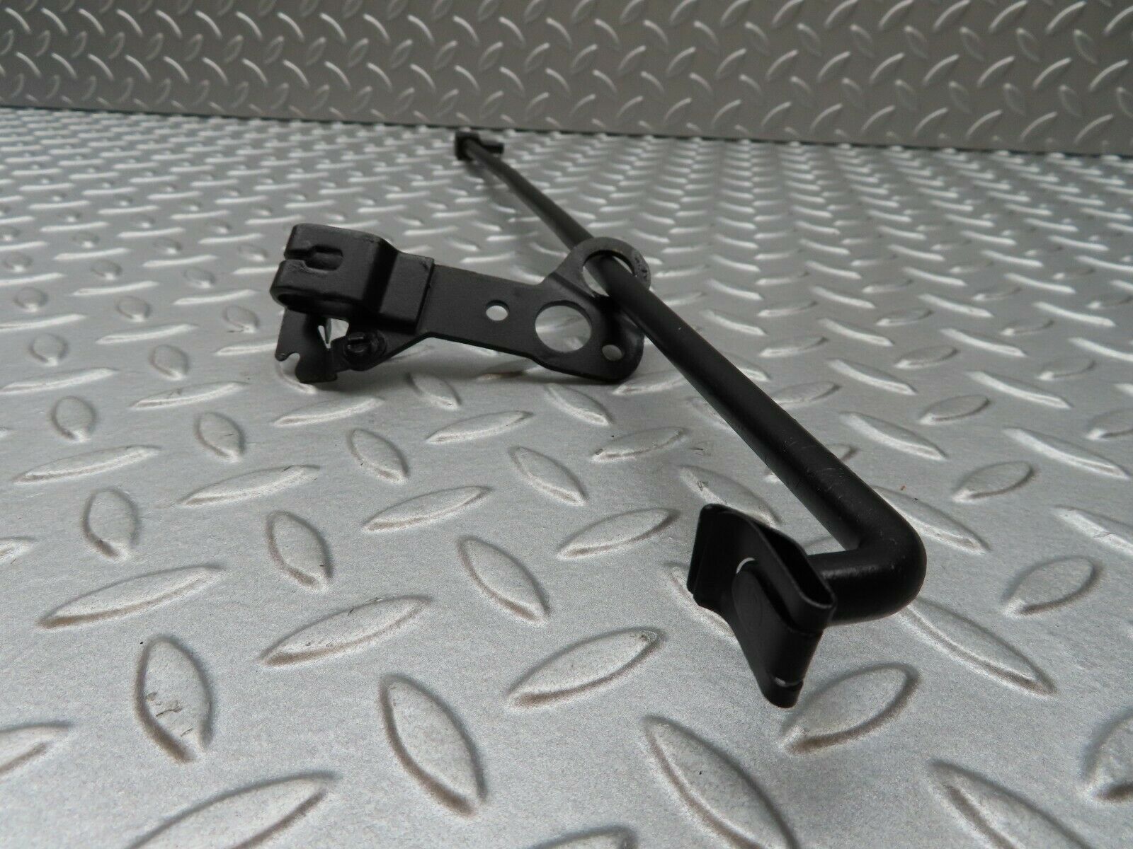 4504 Mercedes-Benz W123 230E Automatic Gear Shift Linkage