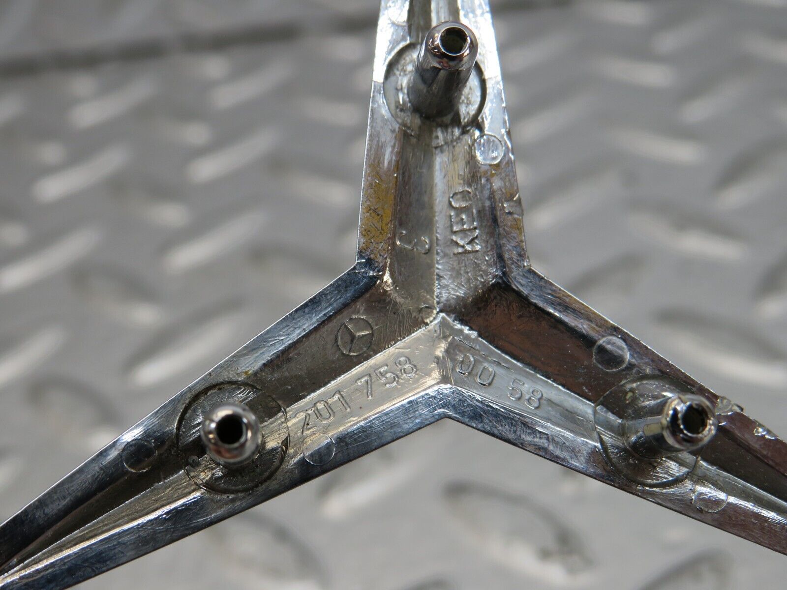 26487 Mercedes-Benz C124 220CE Coupe Chrome Rear Emblem 2017580058