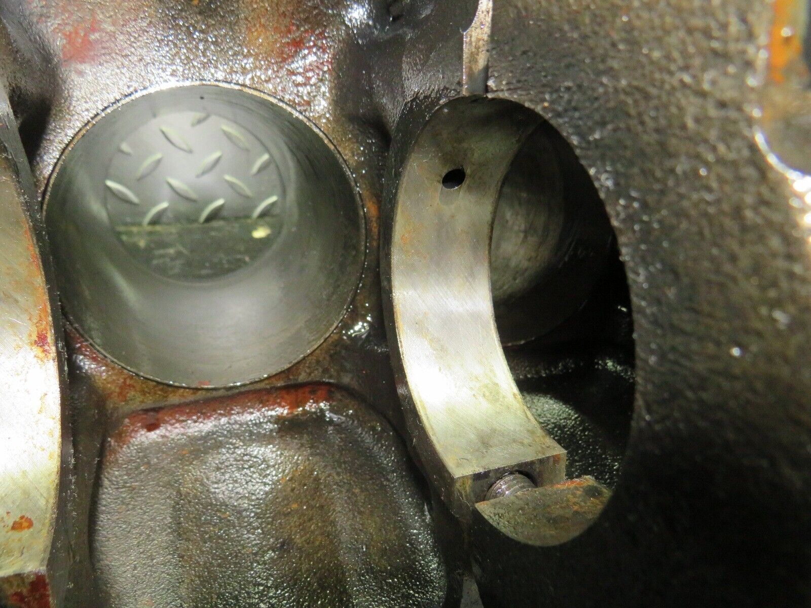 32941 Mercedes-Benz W123 300D Engine Block 617.912 6170110901