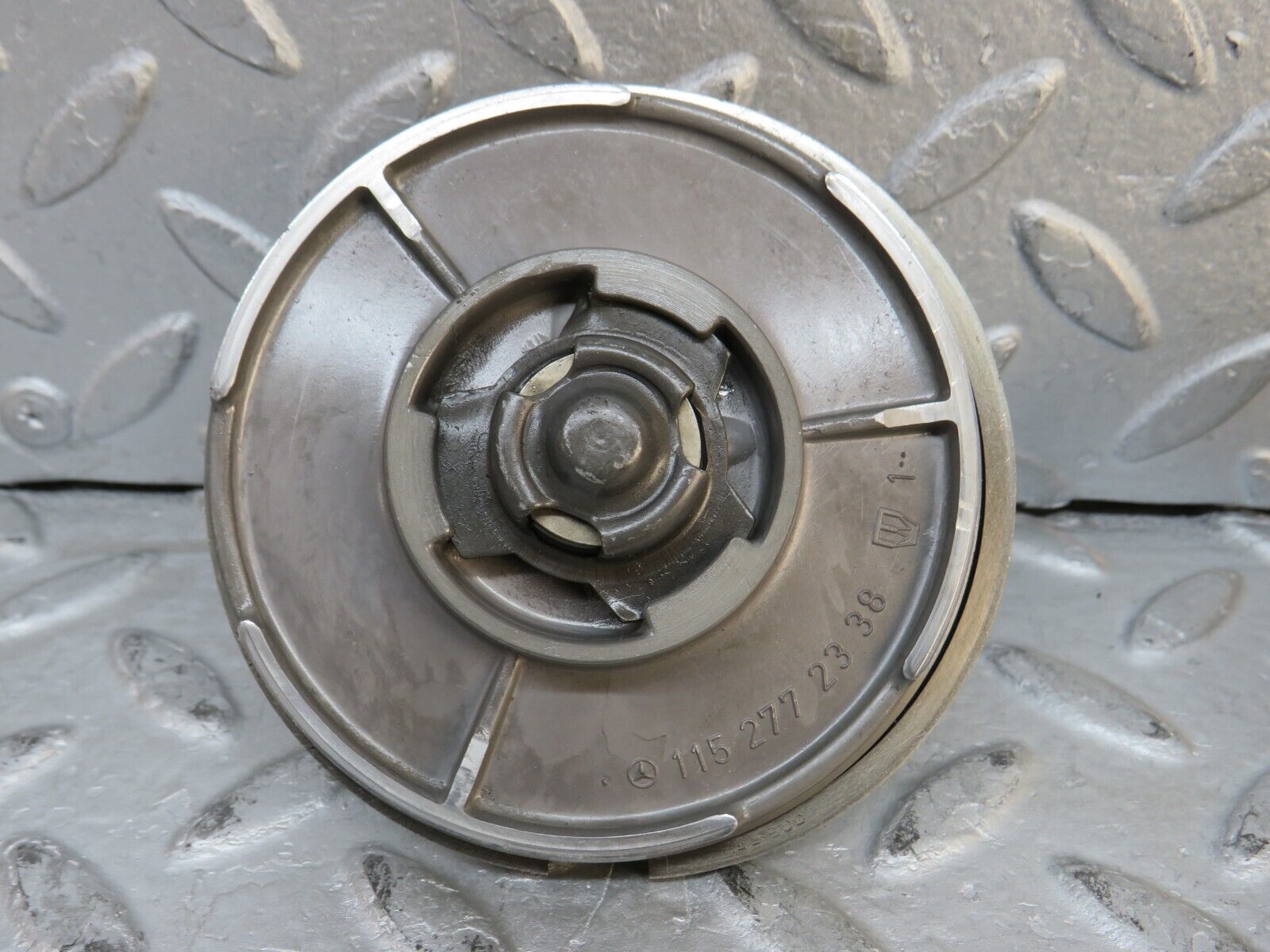 37686 Mercedes-Benz W109 300SEL Automatic Gearbox Piston