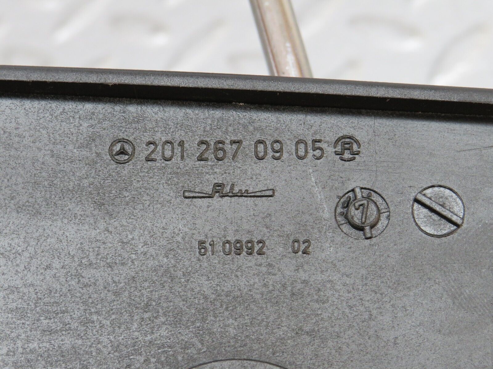 32518 Mercedes-Benz S124 300TE Wagon Automatic Gear Shift Selector 2012670905