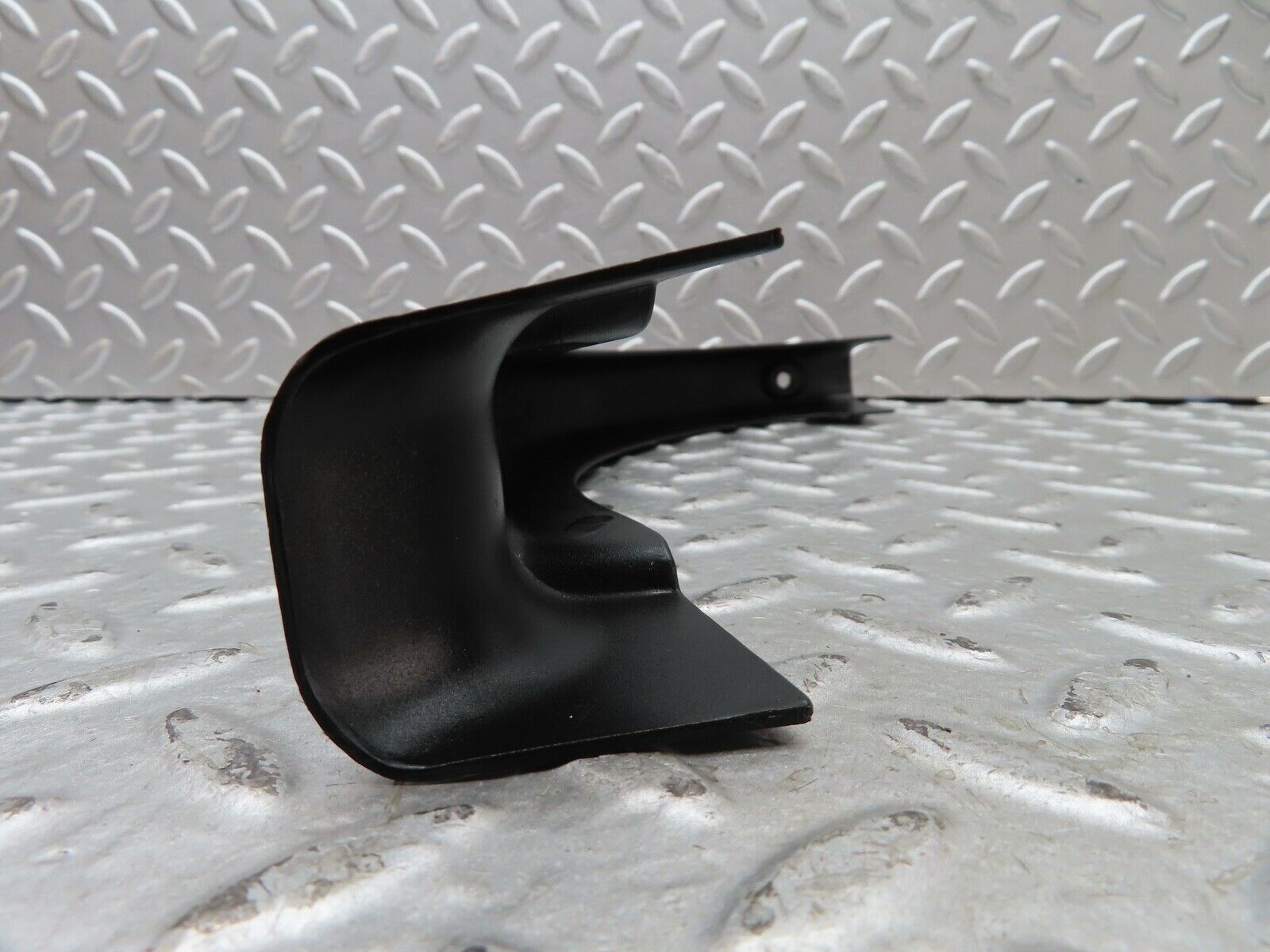 19326 Mercedes-Benz C140 CL420 Coupe Trunk Lid Hinge Cover Pair 1406945525