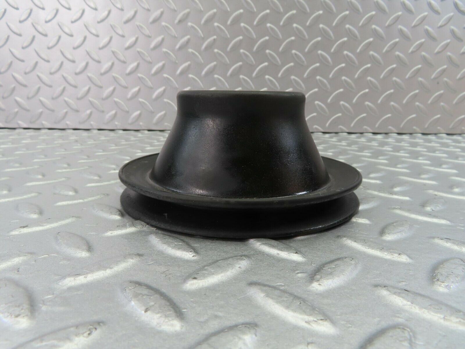 10567 Mercedes-Benz C123 230CE Coupe Water Pump Pulley