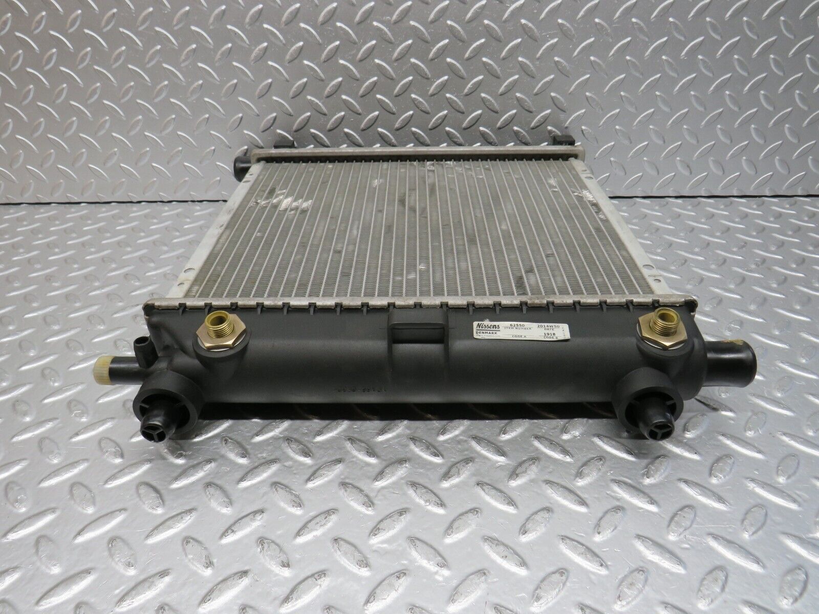 31608 Mercedes-Benz W201 190LE 1.8L Coolant Radiator Nissens 62550